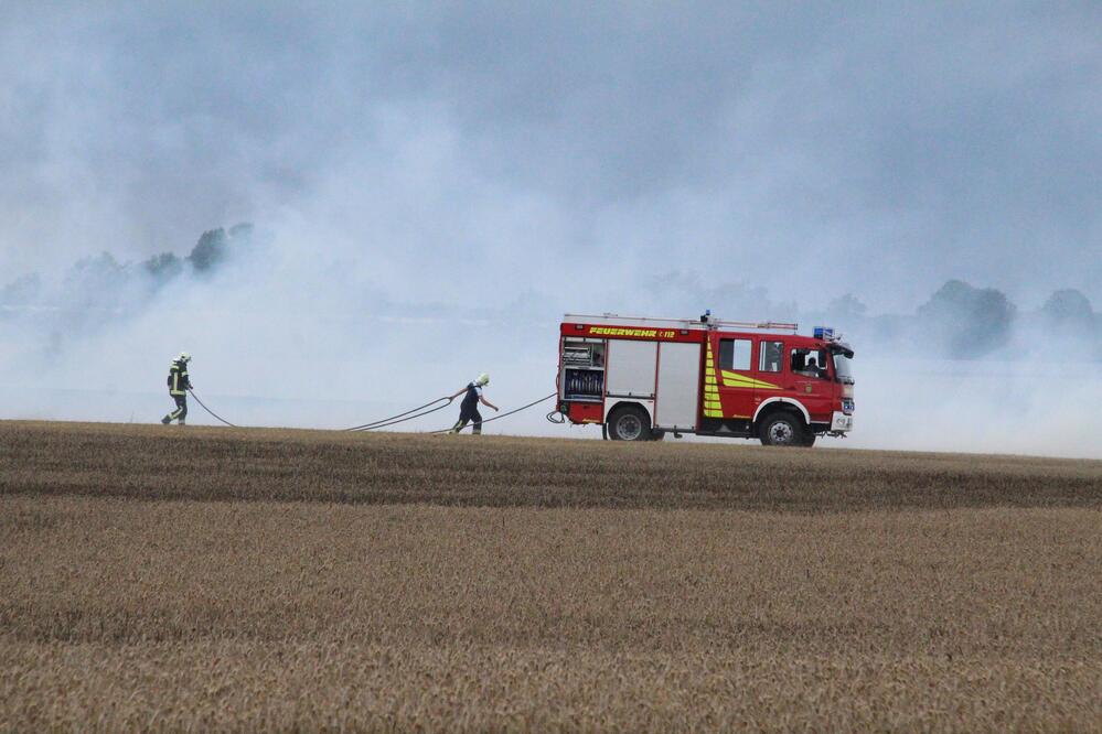 Chaleur, sécheresse et récolte en champs : vigilance maximale face au risque d’incendie